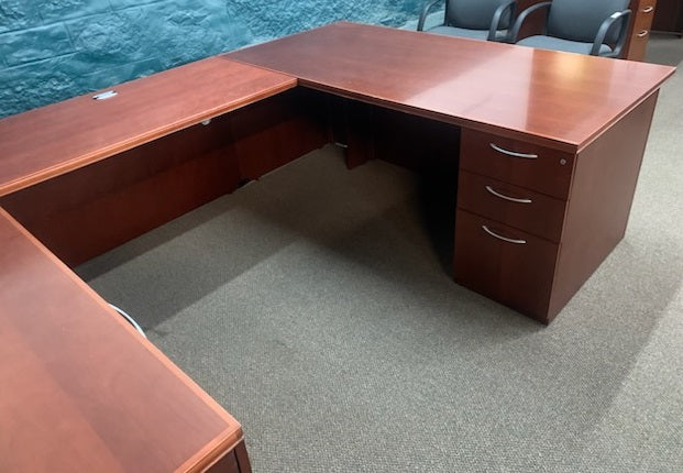 Gunlocke U-Shape Desk