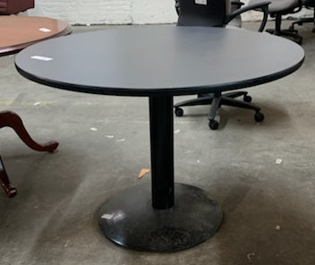 Heavy Duty Round Table
