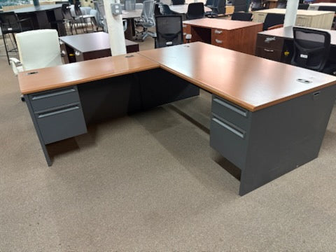 Hon L-Shape Desk