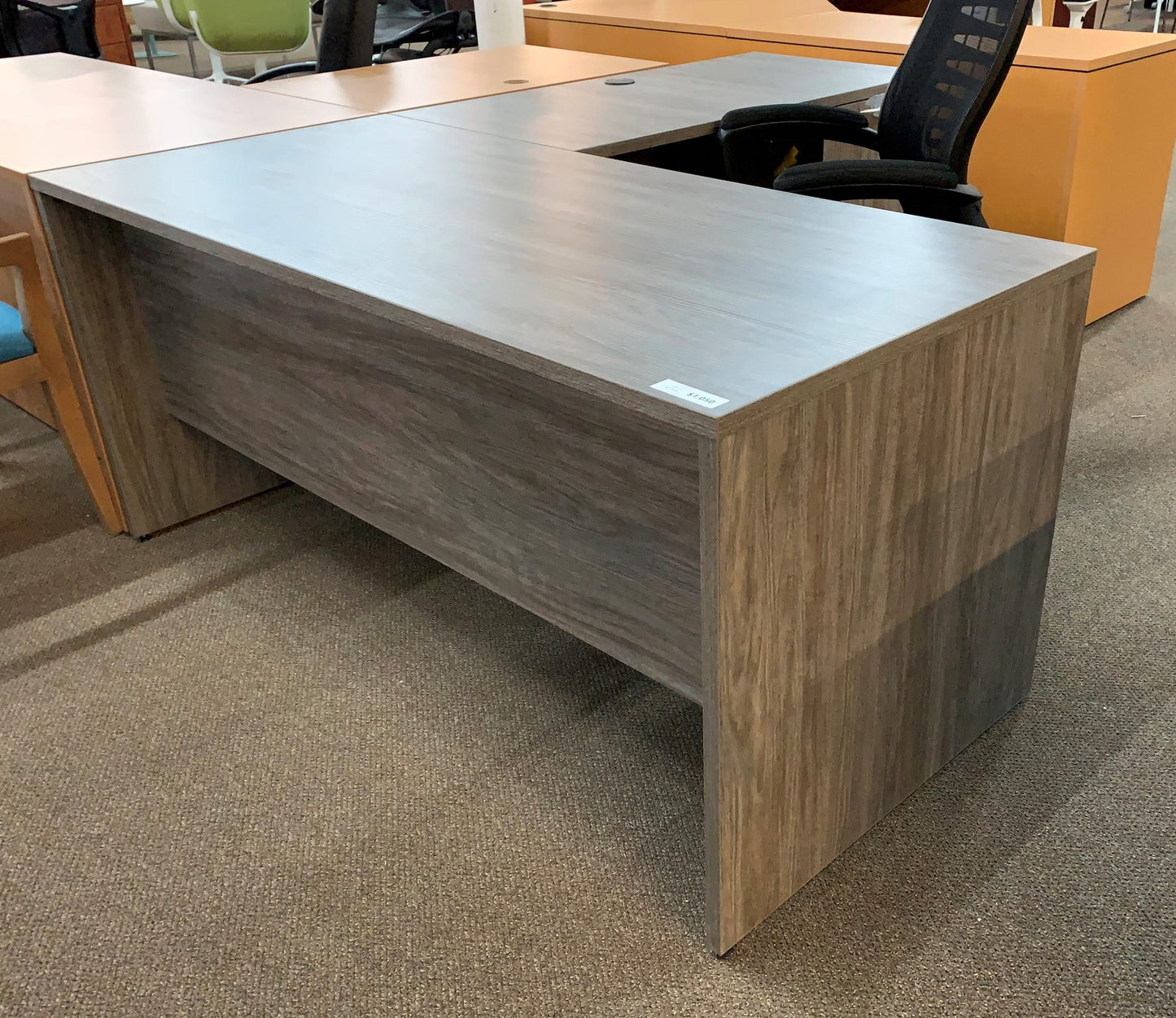 IOF L-Shape Desk