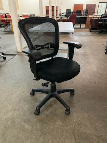 KI Task Chair