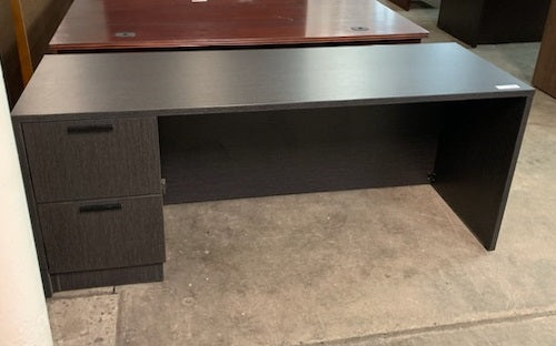 IOF Single Pedestal Desk