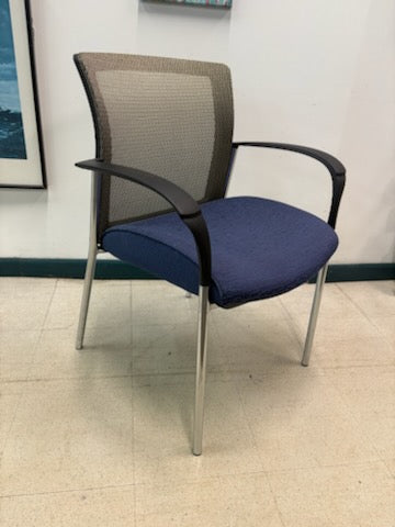 Global Vion Guest Chair