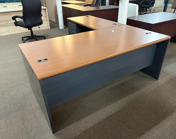 Hon L-Shape Desk
