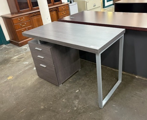 Single Pedestal Desk w/ Riser
