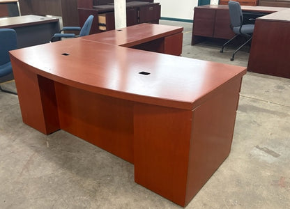 Knoll Bowfront L-Shape Desk